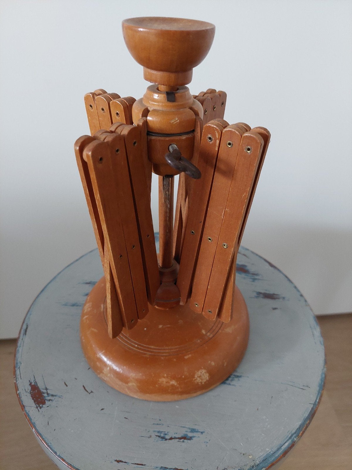 Vintage houten wolwinder voor breien en haken., Ophalen of Verzenden, Gebruikt, Breien of Haken, Machine