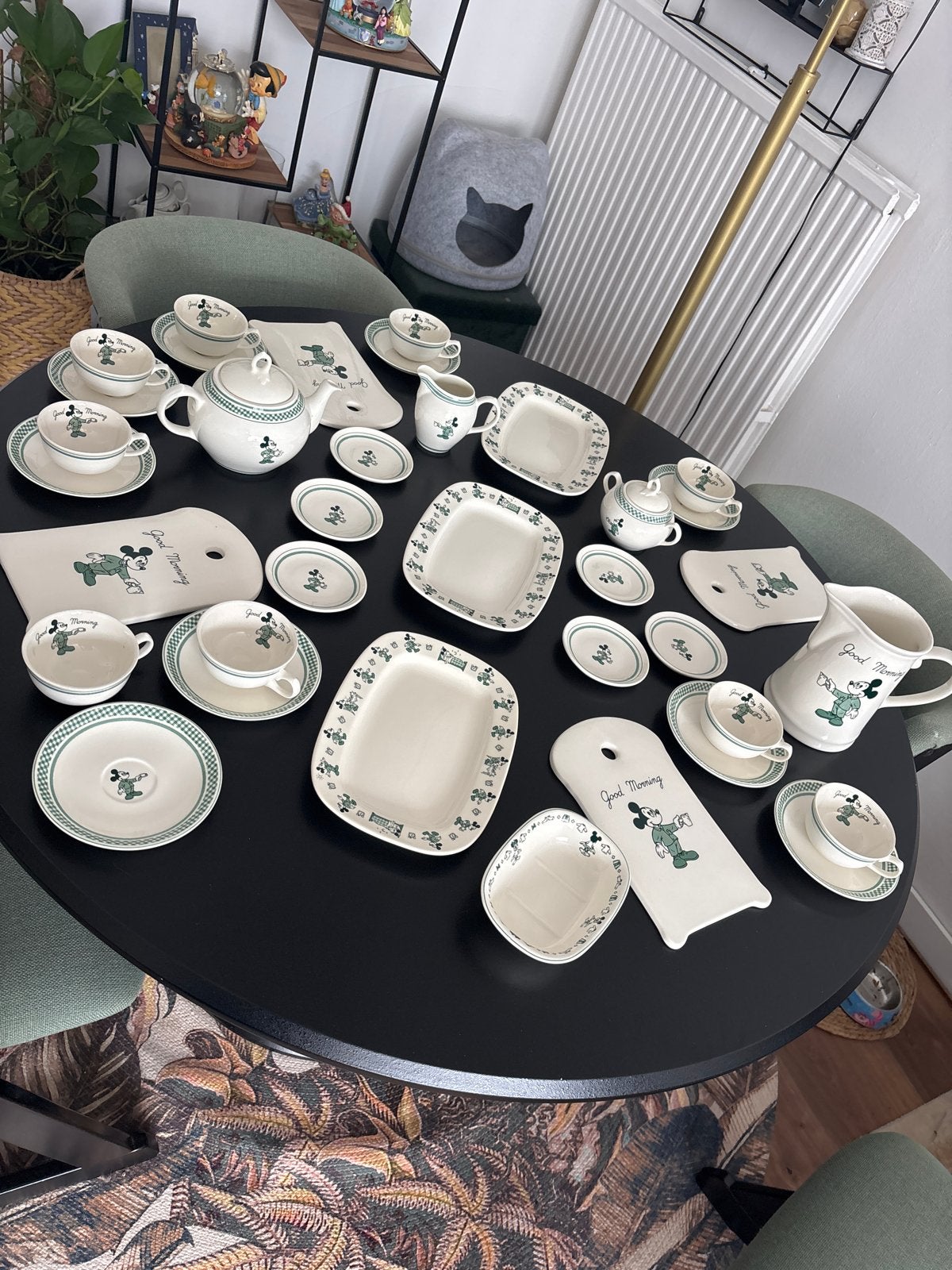 Compleet Mickey Mouse Servies - Donaldson, Royal Boch, Ophalen of Verzenden, Mickey Mouse, Zo goed als nieuw, Servies