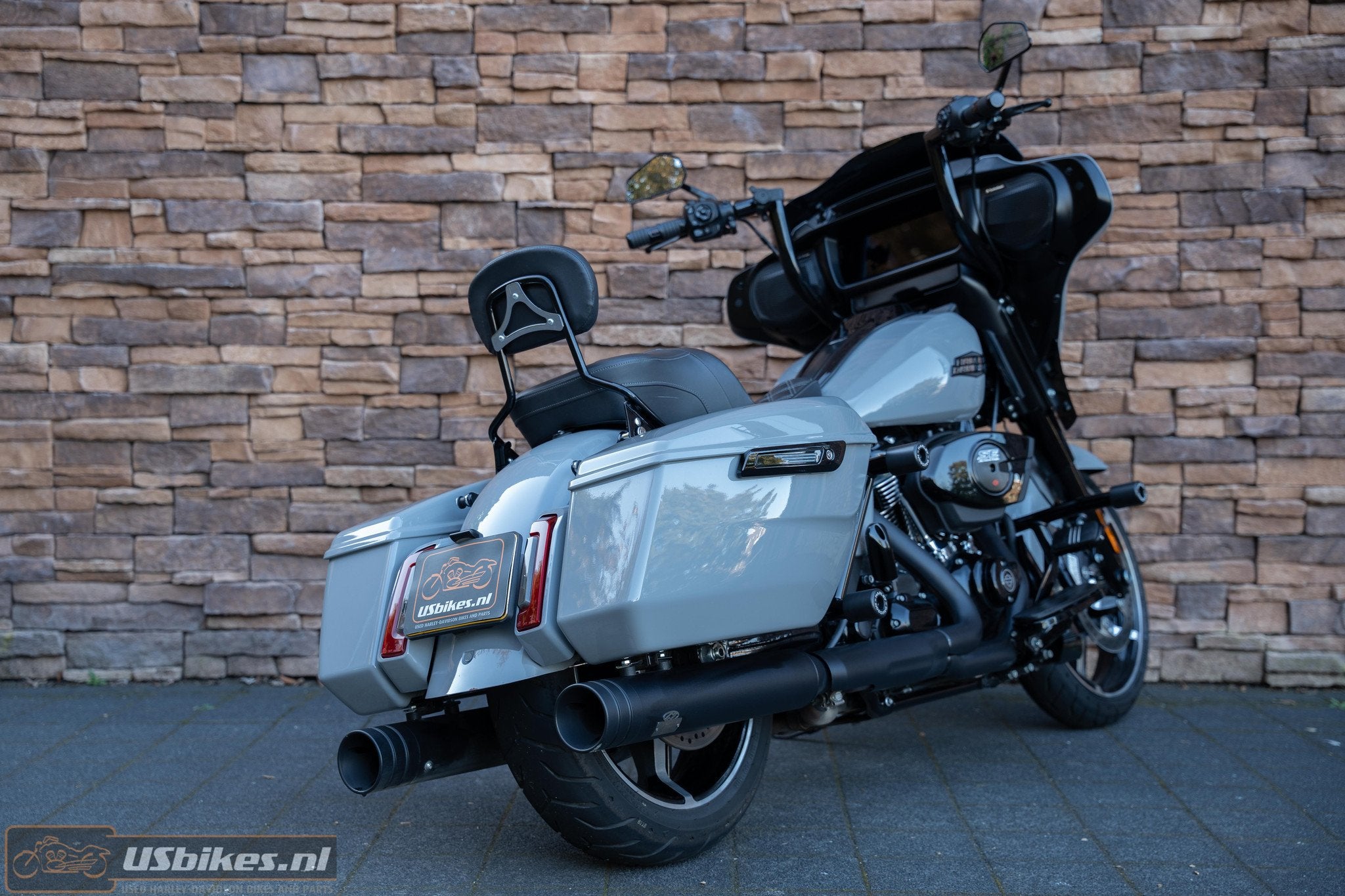 Harley-Davidson FLHX Street Glide 117 M8 Jekill Hyde, Info@harley-davidson.com, 1917 cc, Harley--Davidson, Handgeschakeld