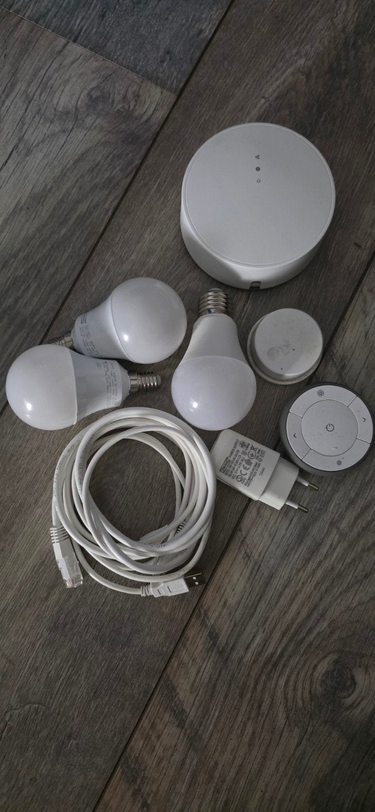 IKEA Tradfri Smart Home Pakket, Huis en Inrichting, Wit, Kunststof, E14 (klein), Zo goed als nieuw