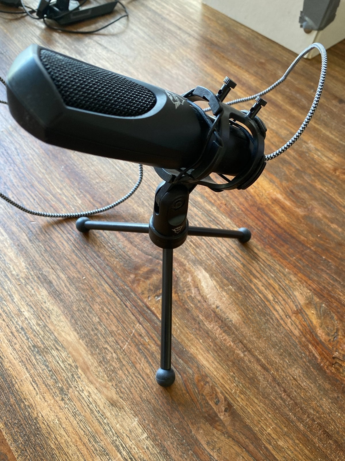 Trust GXT mantis microfoon met standaard, Ophalen of Verzenden, Zo goed als nieuw, Studiomicrofoon