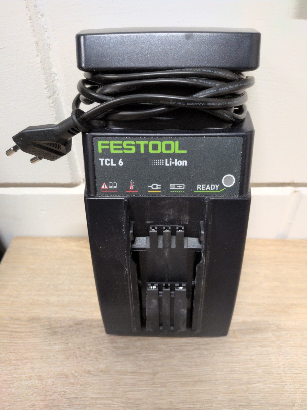 Festool TCL 6 lader