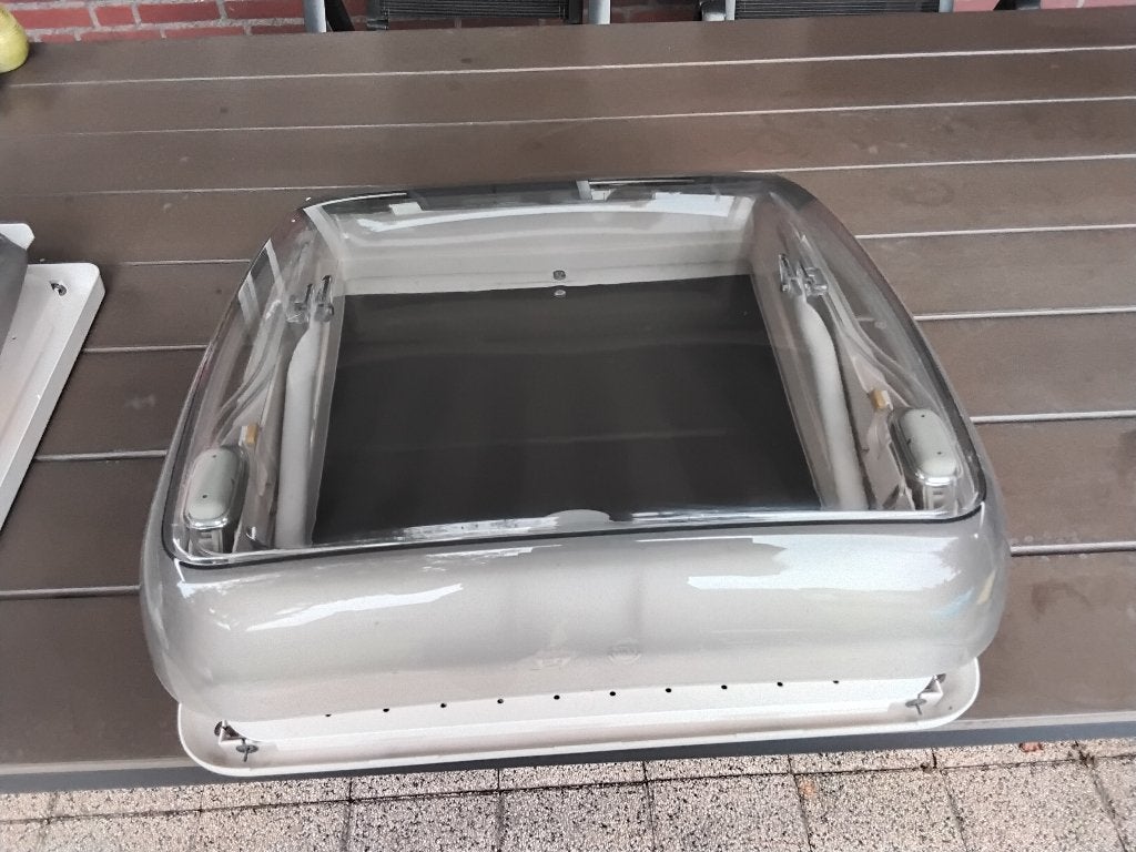 Dakluik caravan, Caravans en Kamperen, Caravan accessoires, Ophalen of Verzenden, Zo goed als nieuw