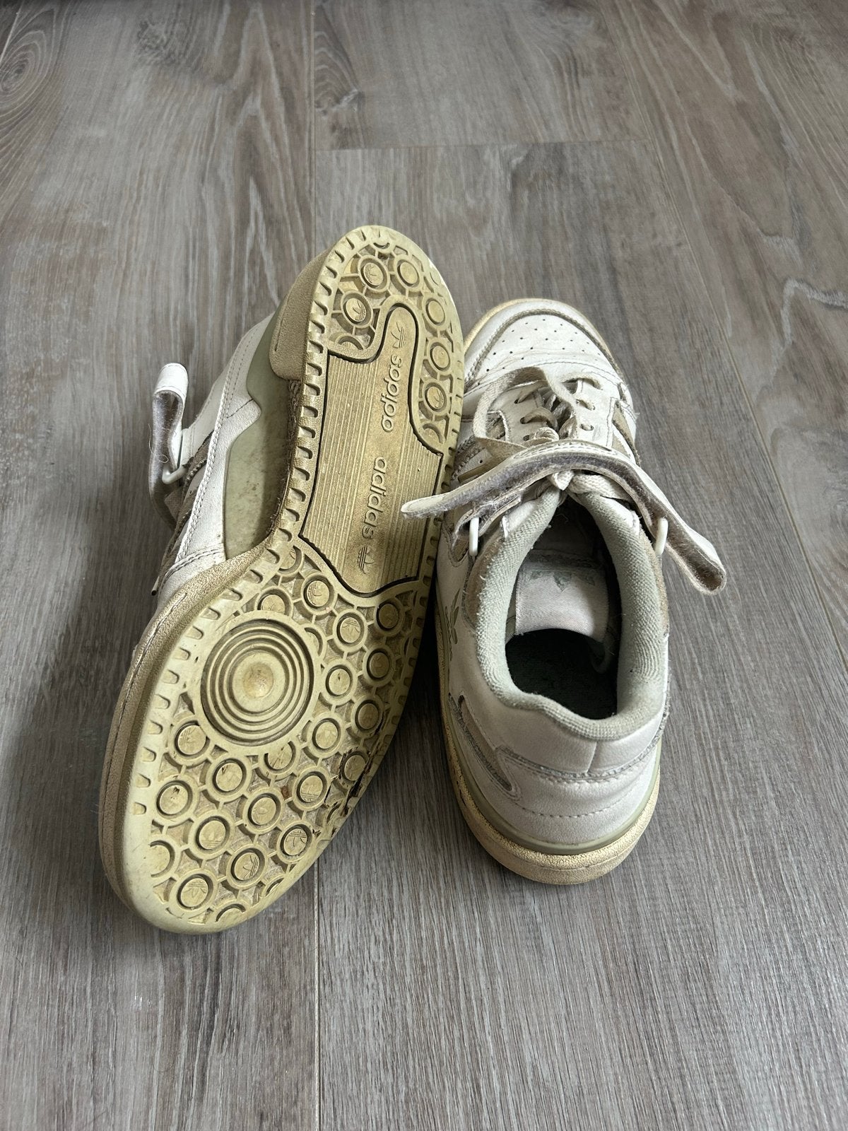 Adidas Forum Low sneakers maat 44, Ophalen of Verzenden, Gedragen, Wit, Sneakers of Gympen
