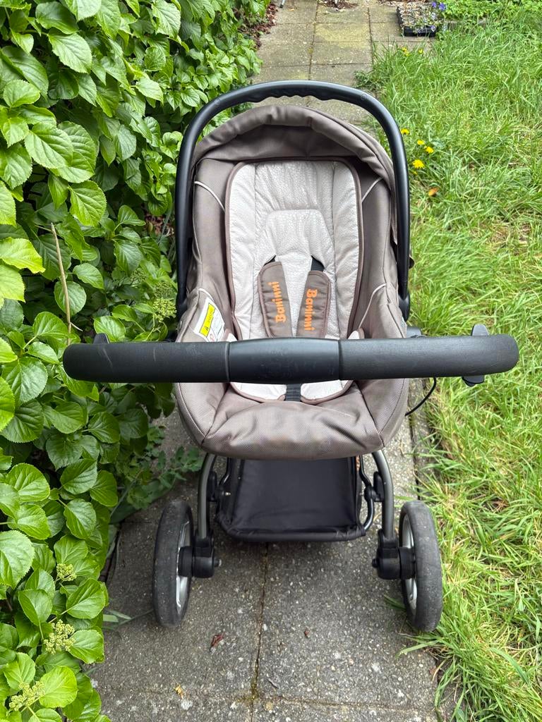 Baninni kinderwagen met autostoel en regenhoes, Kinderen en Baby's, Gebruikt, Combiwagen, Met autostoeltje, Ophalen