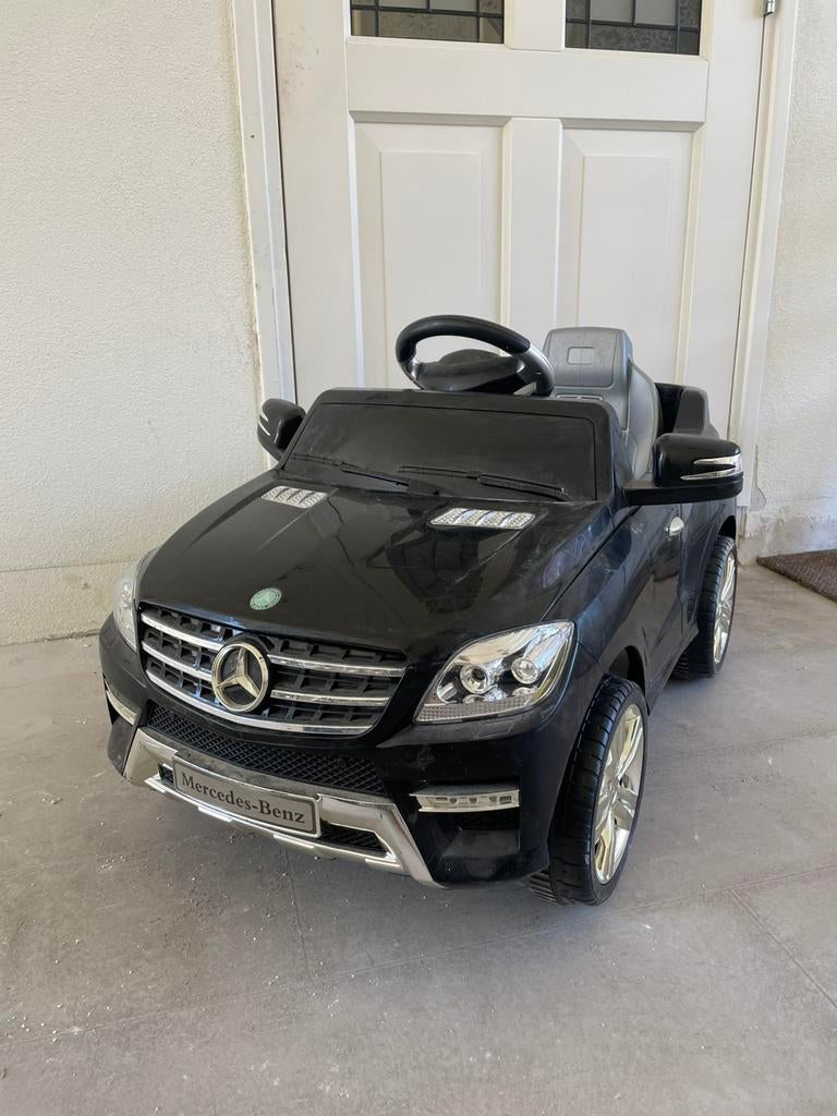 Elektrische kinderauto Mercedes ML350, Ophalen, Gebruikt