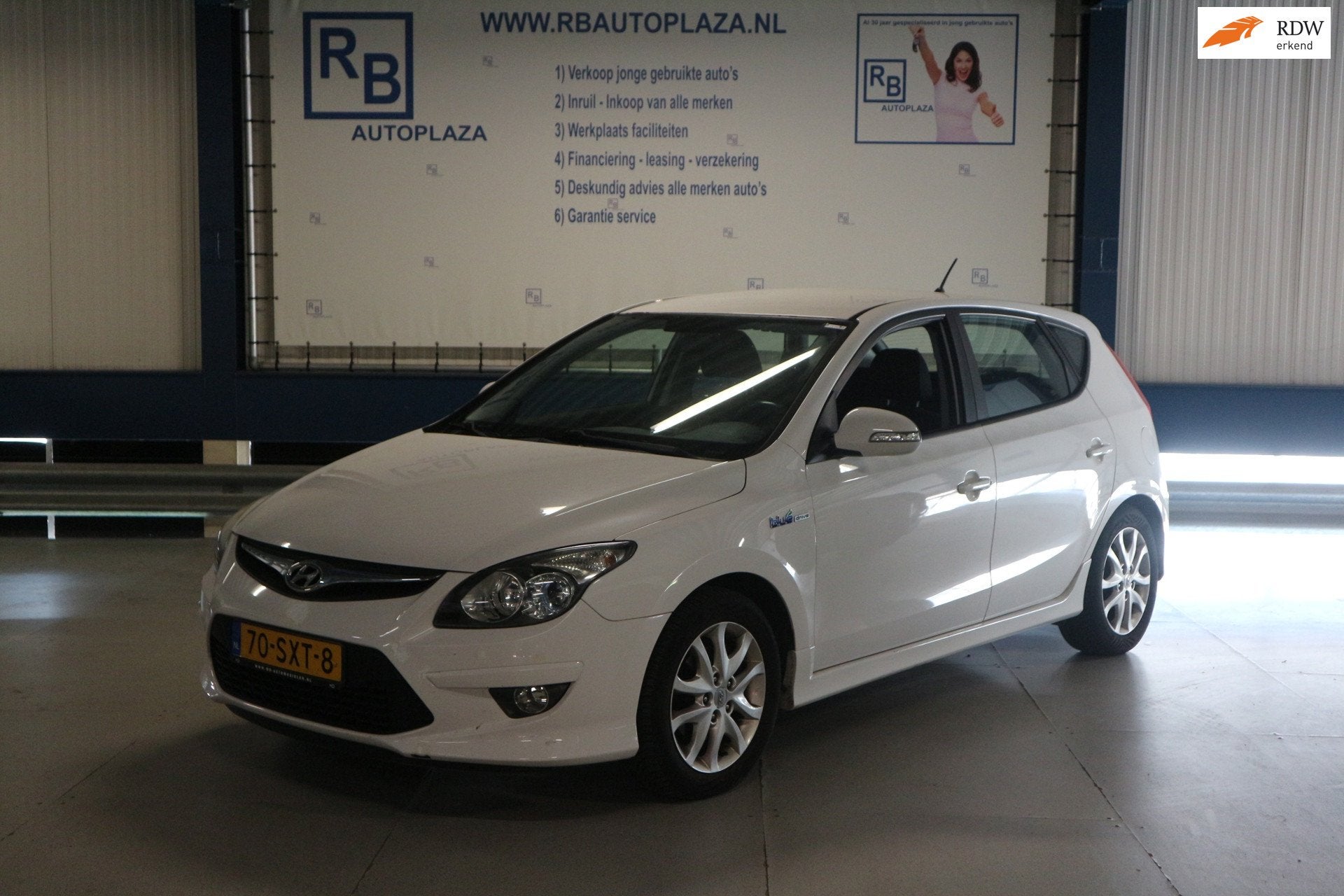 Hyundai I30 1.6i i-Motion / AIRCO / WHITE PACK / APK 2027 !, Euro 5, Gebruikt, 1591 cc, 4 cilinders