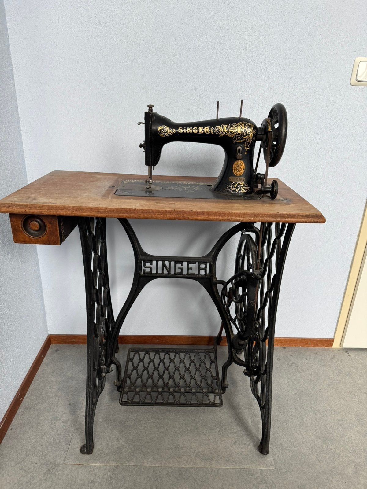 Singer trapnaaimachine, Antiek en Kunst, Ophalen