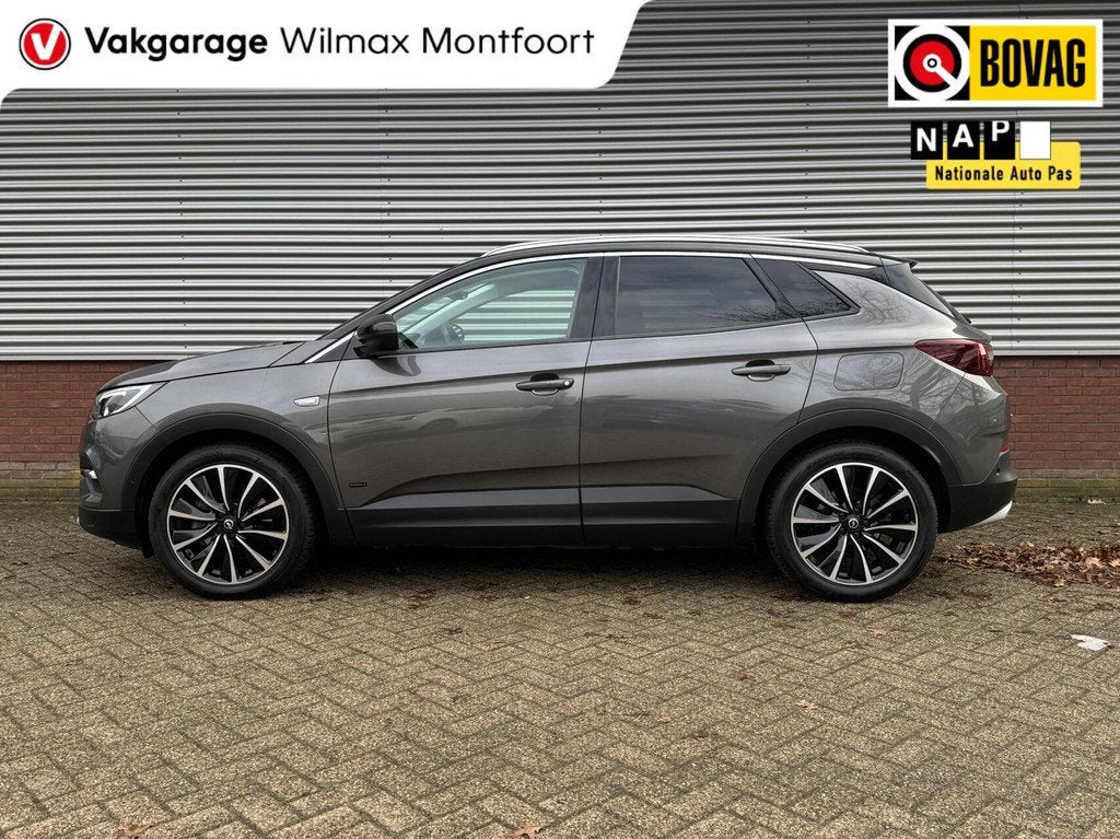 Opel Grandland X 1.6 Turbo Hybrid4 244 PK Business Executive, Auto's, Opel, Automaat, 77 km/l, 4 cilinders, Bedrijf
