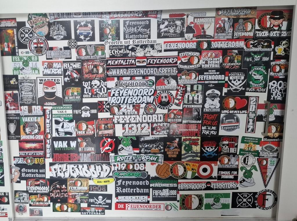 Feyenoord stickers gezocht, Ophalen of Verzenden, Nieuw, Sport