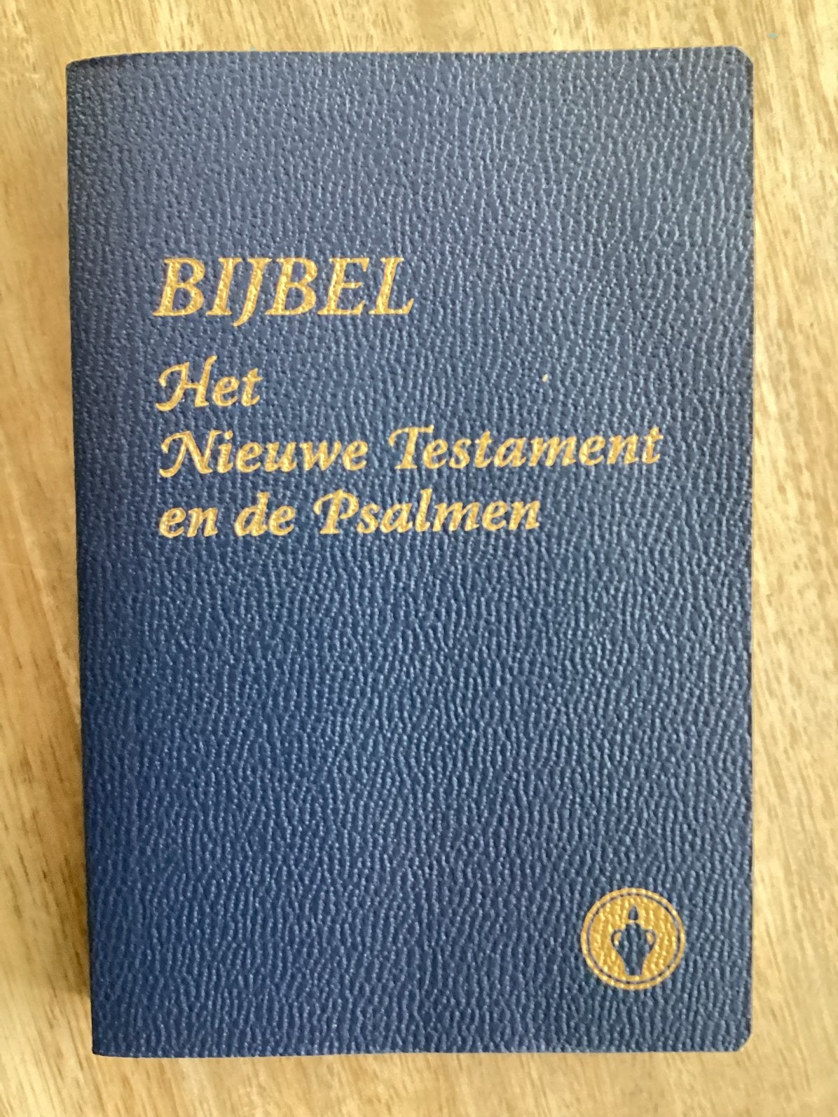 Kleine Bijbel Het Nieuwe Testament en de Psalmen, Antiek en Kunst, Antiek | Boeken en Bijbels, Ophalen of Verzenden