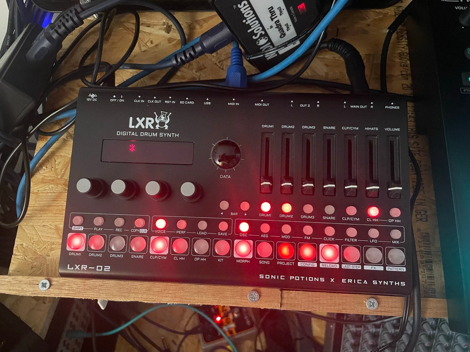 Erica Synths LXR-02 Digitale Drum Synthesizer, Overige merken, Gebruikt, Met midi-aansluiting, Overige aantallen
