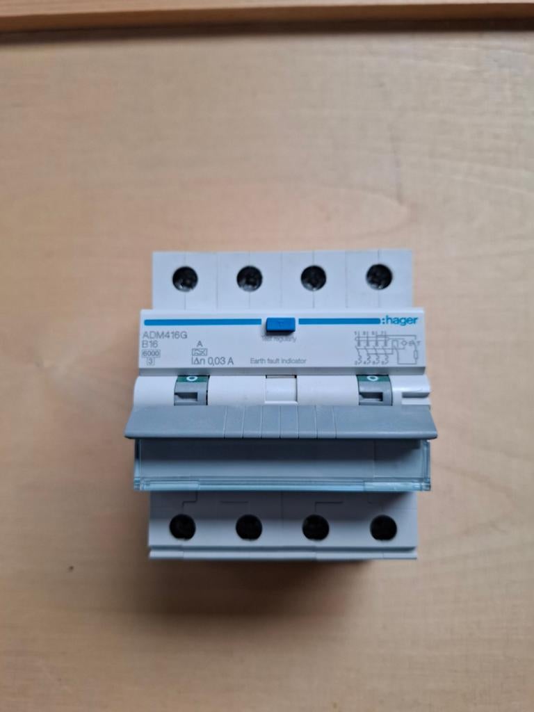 Hager Aardlekautomaat B16  30ma  3-fase 4polig 6kA (ADM416G), Ophalen of Verzenden, Nieuw, Overige typen