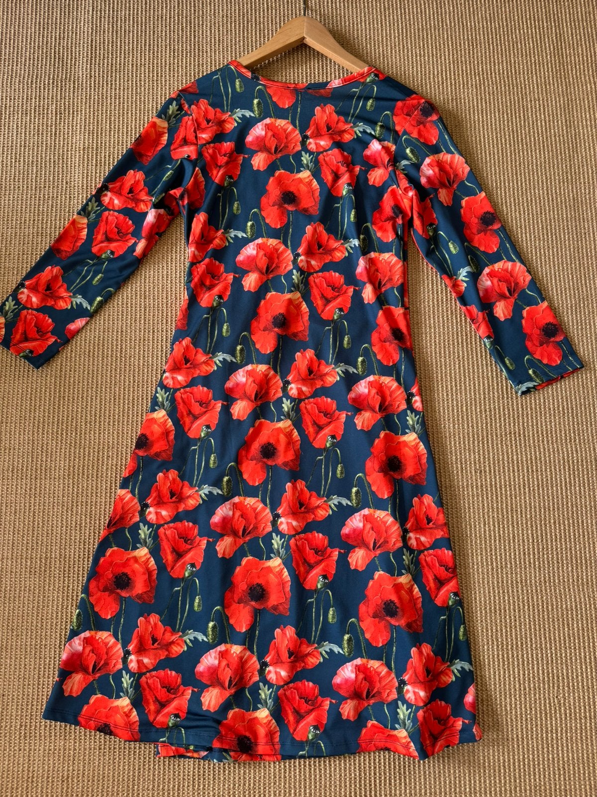 Tantilly travel jurk klaproos poppy nieuw 44-46, Maat 46/48 (XL) of groter, Nieuw, Onder de knie, Verzenden