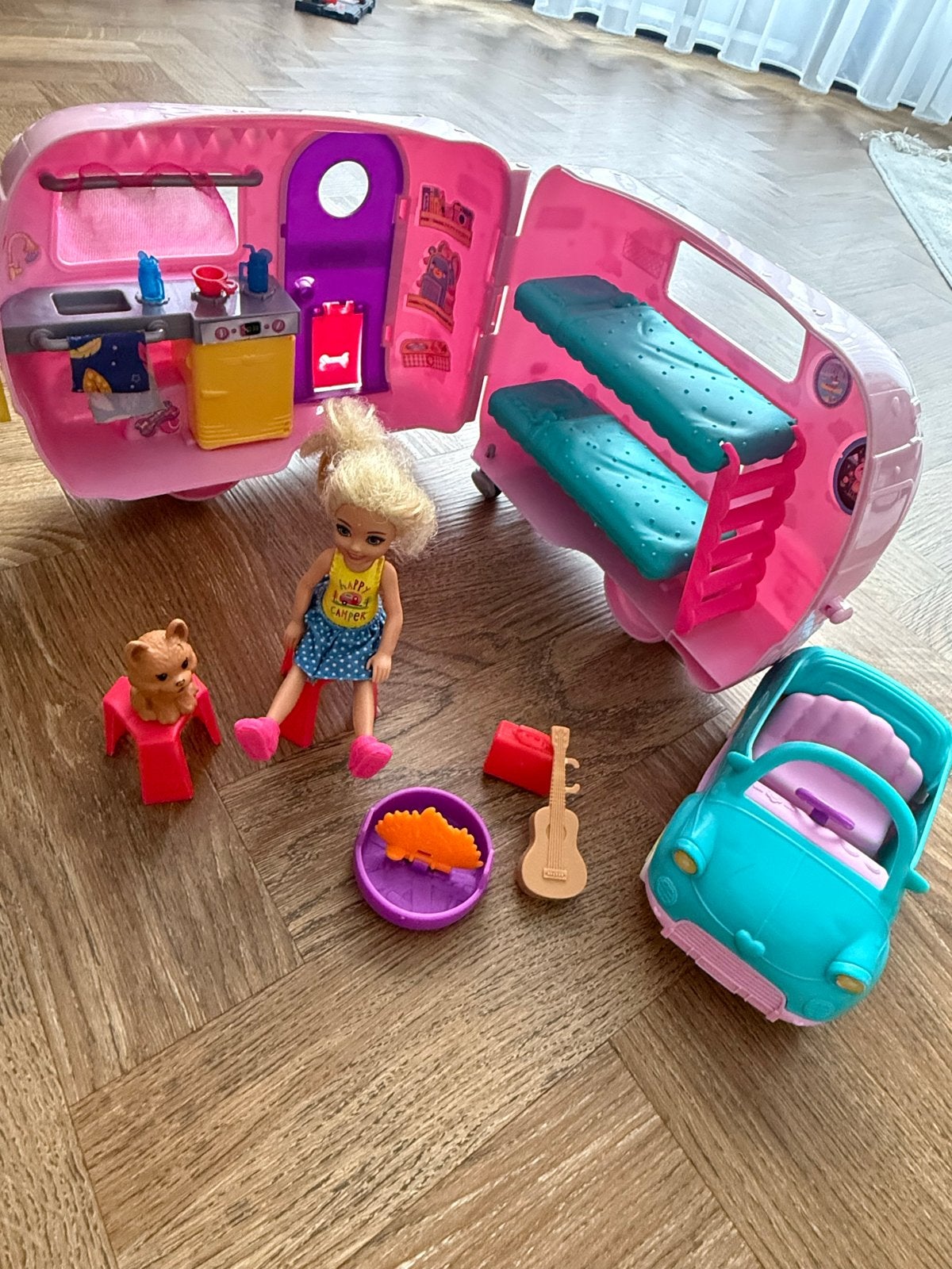 Barbie Chelsea Camper Speelset met Pop en Auto, Ophalen, Gebruikt, Meisje