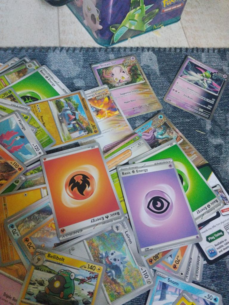 Pokémon pakket, Ophalen of Verzenden, Zo goed als nieuw, Meerdere kaarten, Foil