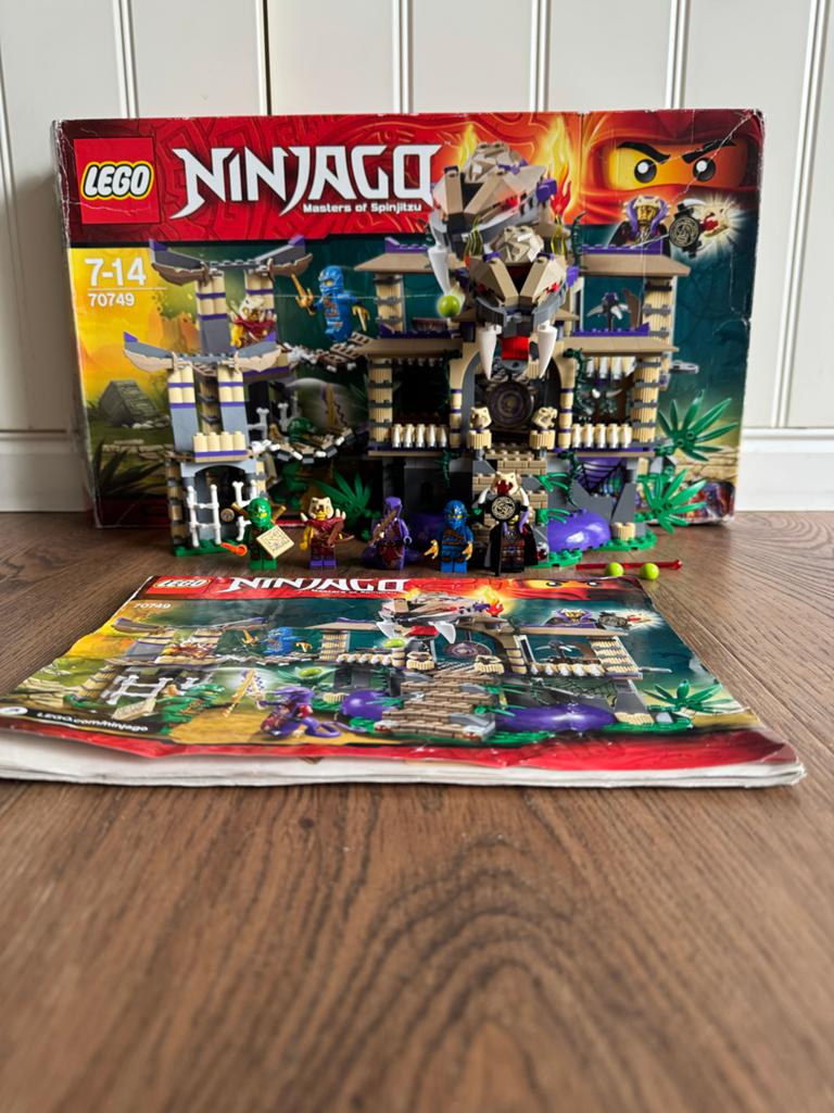 Lego Ninjago 70749, Gebruikt, Lego, Ophalen of Verzenden, Compleet