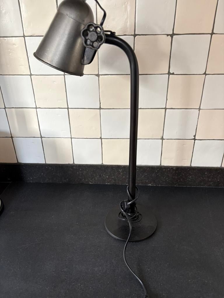 Industriële lamp, Huis en Inrichting, Lampen | Tafellampen, Zo goed als nieuw, 50 tot 75 cm, Metaal, Ophalen