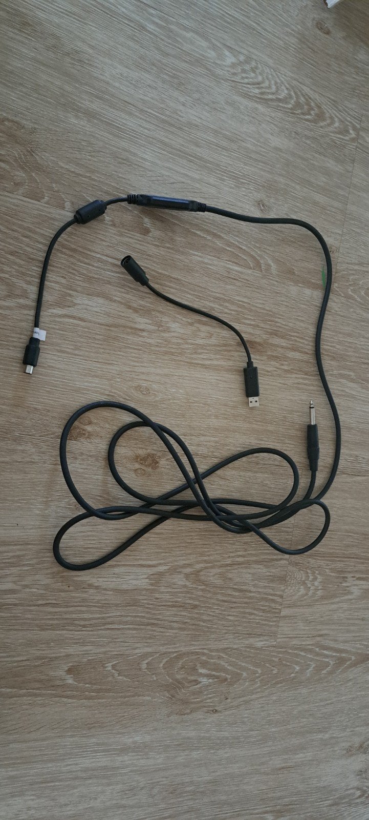 Z.g.a.n. Rocksmith usb gitar adapter, Ophalen of Verzenden, Zo goed als nieuw, 2 tot 5 meter, Overige kabels