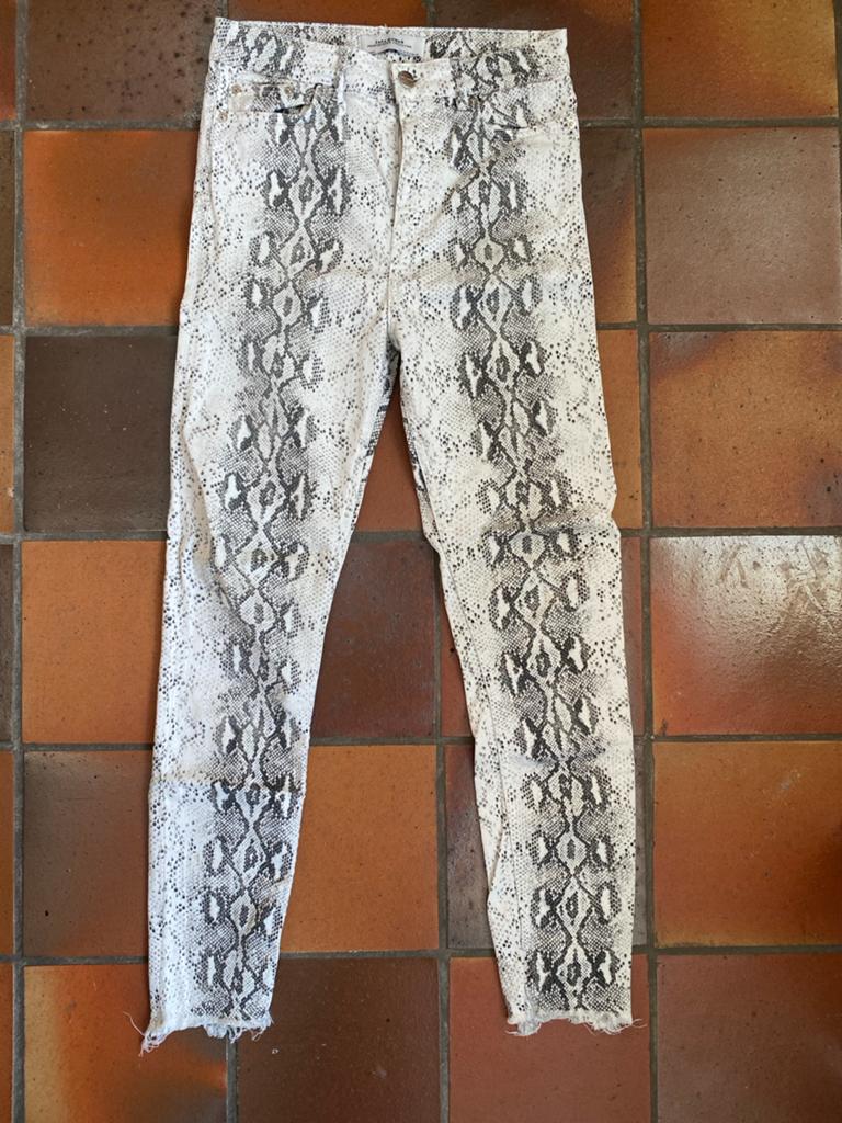 Zara Dames Broek met Slangenprint - Maat 36 (S), Kleding | Dames, Wit, Ophalen of Verzenden, Maat 36 (S), Lang