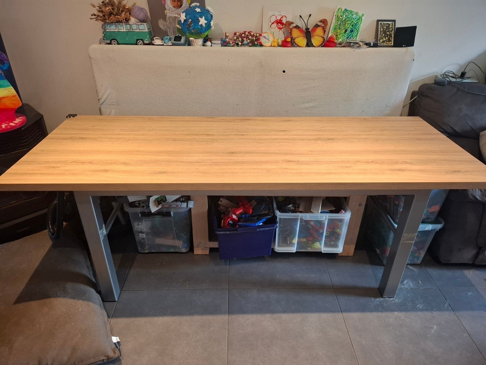 Eetkamertafel met ijzeren frame en houten blad, Huis en Inrichting, Gebruikt, 200 cm of meer, 50 tot 100 cm, Vijf personen of meer