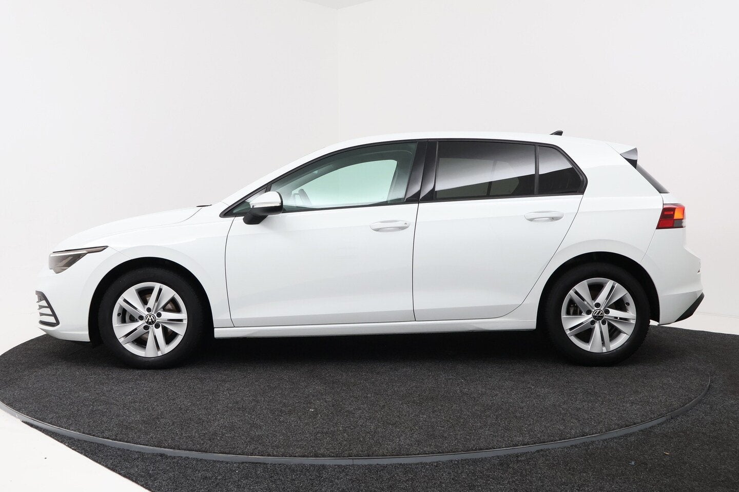 Volkswagen Golf 2.0 TDI Style (DIGITALE COCKPIT, SFEERVERLIC, Auto's, Gebruikt, Euro 6, 4 cilinders, 150 pk