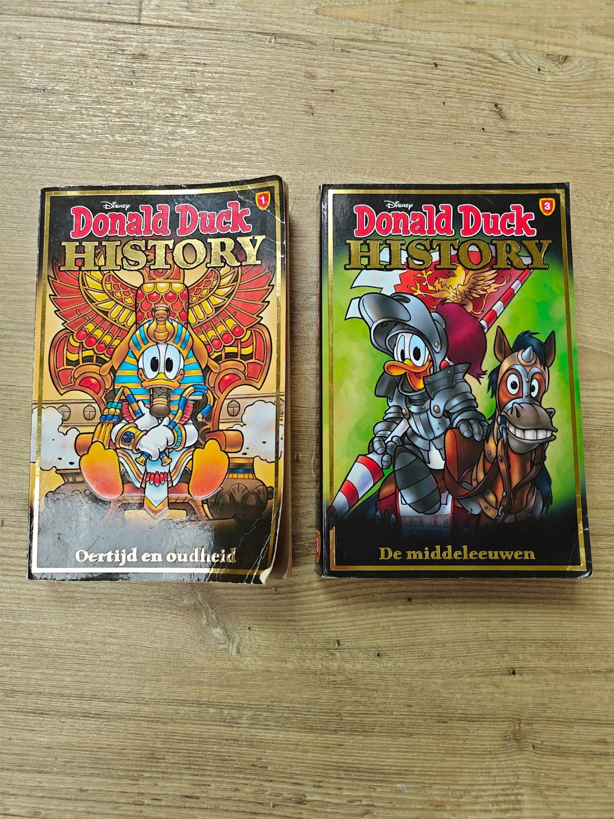 Donald Duck History: Oertijd en Oudheid & De Middeleeuwen, Boeken, Stripboeken, Meerdere stripboeken, Ophalen, Gelezen, Walt Disney