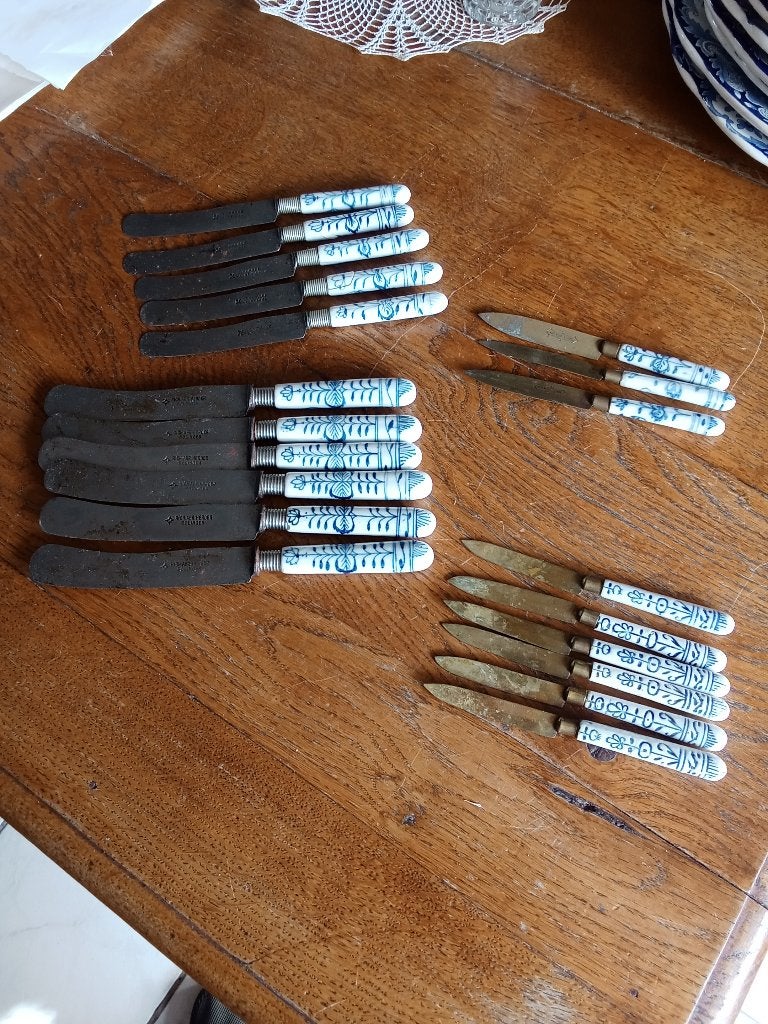Te koop zeer oude messen porseleinen saks handvat, Antiek en Kunst, Antiek | Bestek, Ophalen of Verzenden