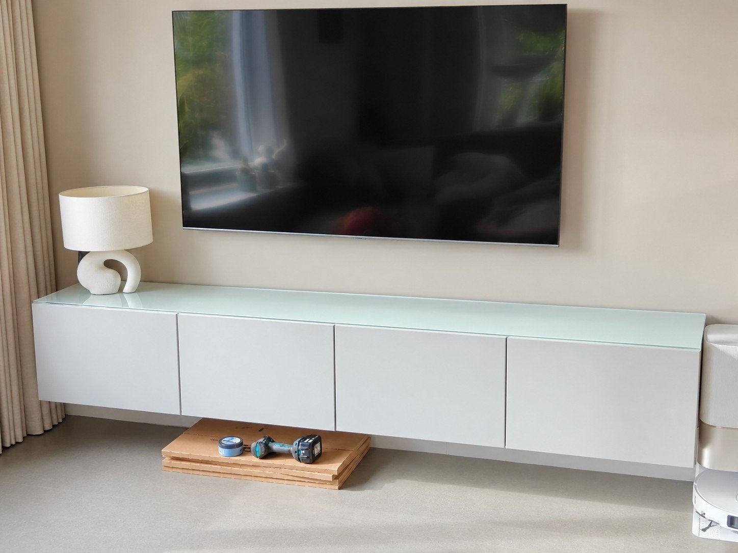 IKEA SELSVIKEN deuren hoogglans grijs 60x38 voor BESTA 4st., Huis en Inrichting, Modern IKEA, Zo goed als nieuw, Minder dan 25 cm