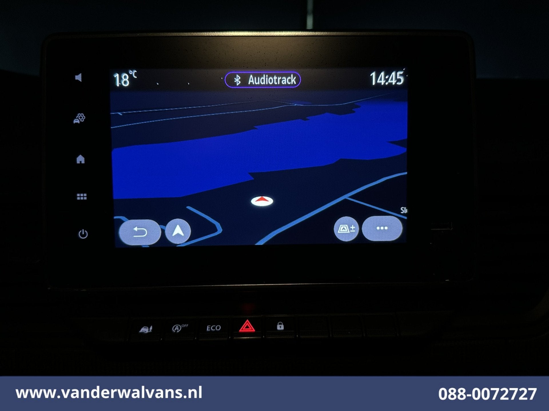 Renault Trafic 2.0 dCi 150pk L2H1 Euro6 Airco | Navigatie |, Auto's, Voorwielaandrijving, Dealer onderhouden, Stof, Gebruikt