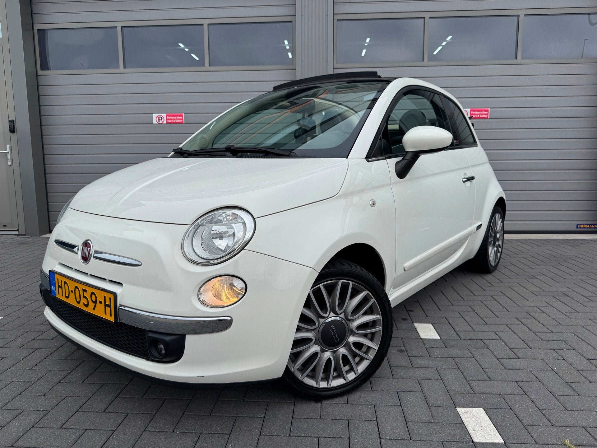 Fiat 500 C 1.2 Lounge Cabrio NAP Airco APK Sensor Nav, Auto's, Fiat, Dealer onderhouden, Gebruikt, 4 cilinders, Cabriolet