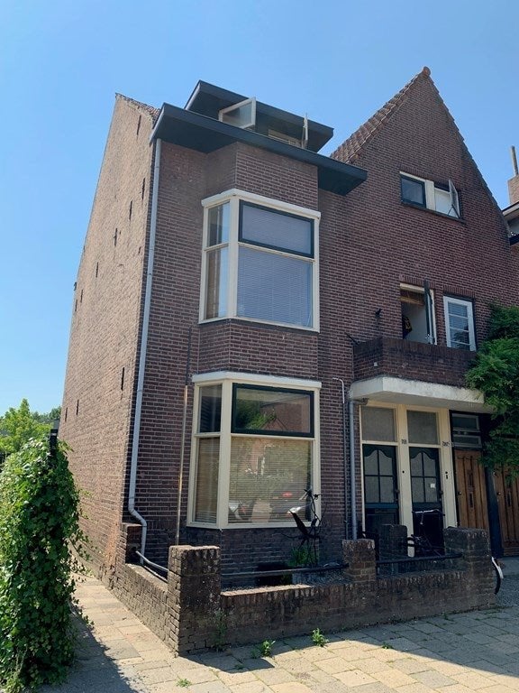 NIEUW! Woonruimte te huur Haagweg, Breda