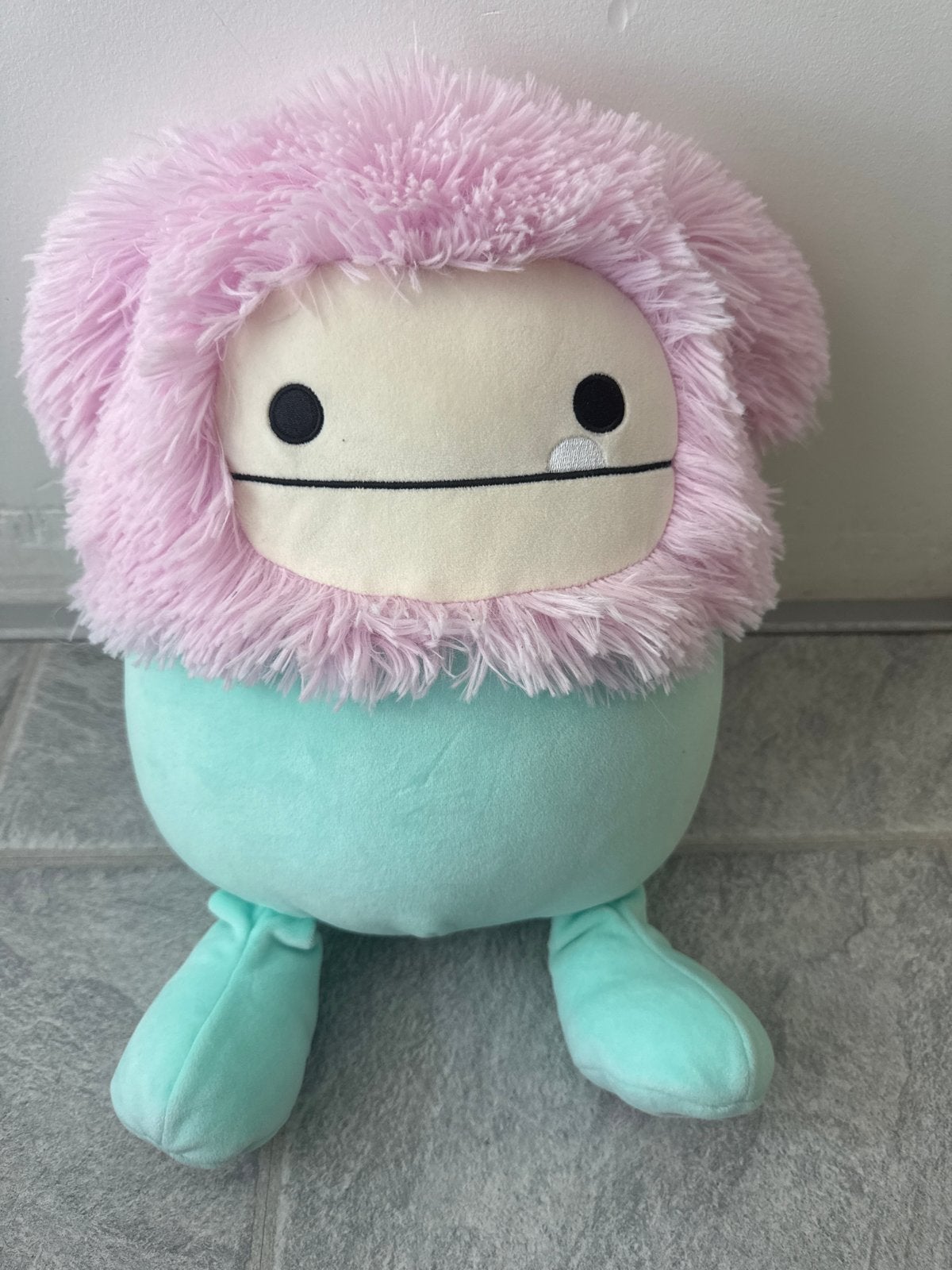 Squishmallow Bigfoot knuffel - Roze en mintgroen, Overige karakters, Overige typen, Nieuw, Ophalen of Verzenden