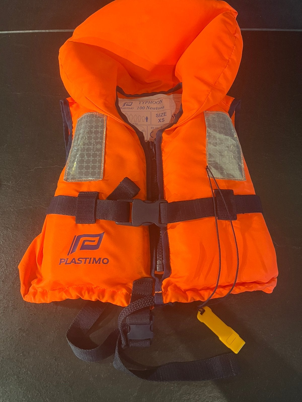 Zwemvest / reddingsvest baby kind 3 - 10 kilo, Watersport en Boten, Ophalen of Verzenden, Zo goed als nieuw, Kind, Reddingsvest of Zwemvest
