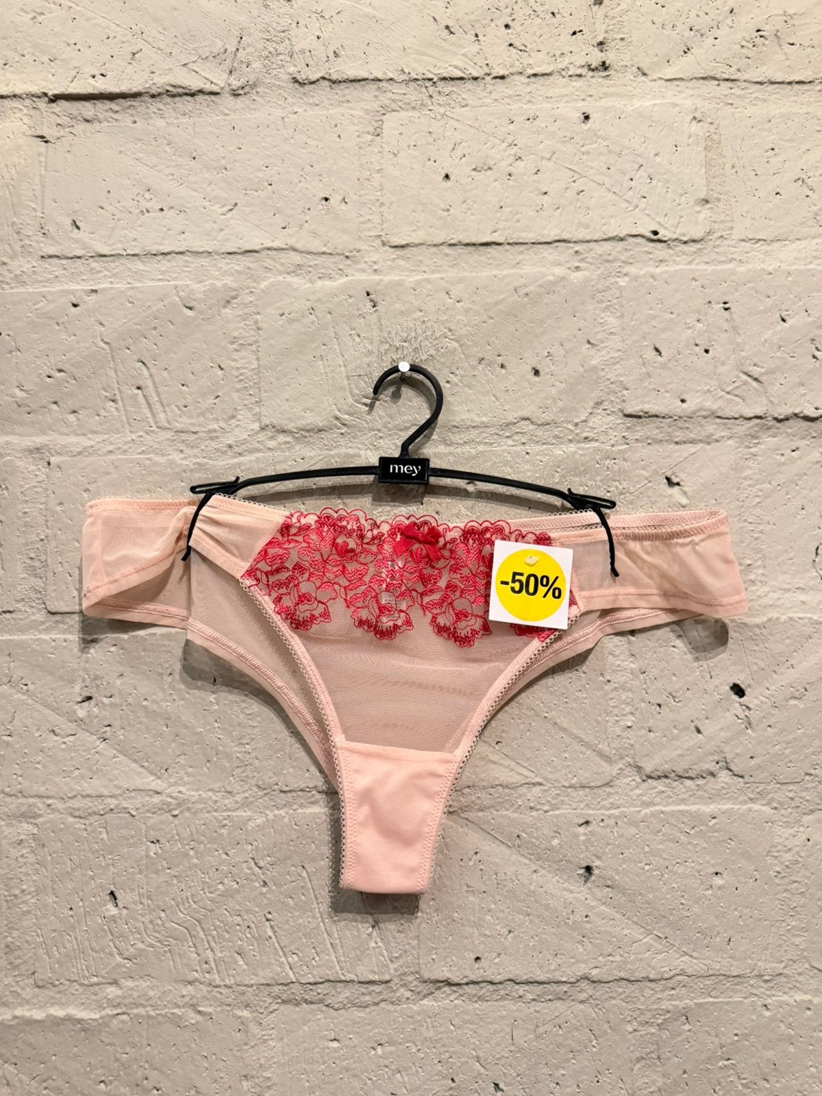Gossard string 40-42 NIEUW!! Nu €5, Ophalen of Verzenden, Zwart, String