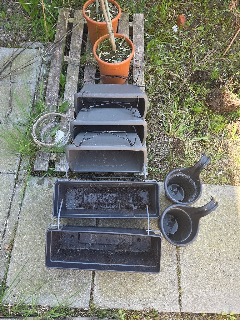 Bloemenbakken, Ophalen, Kunststof, Gebruikt, Minder dan 30 cm