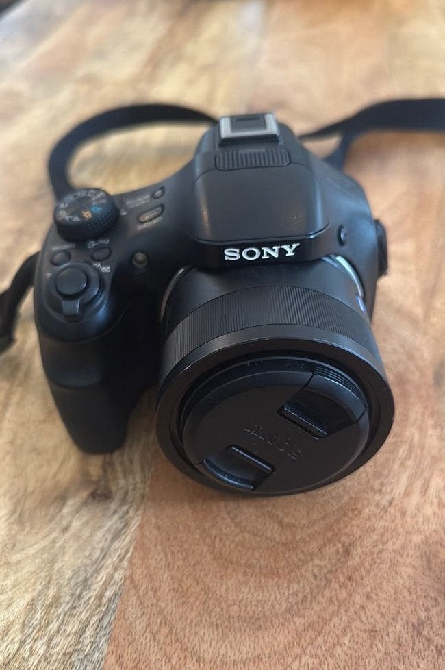 Sony HX400V camera met 50x optische zoom, 3 accu's en tas, Compact, Ophalen of Verzenden, Zo goed als nieuw, Sony