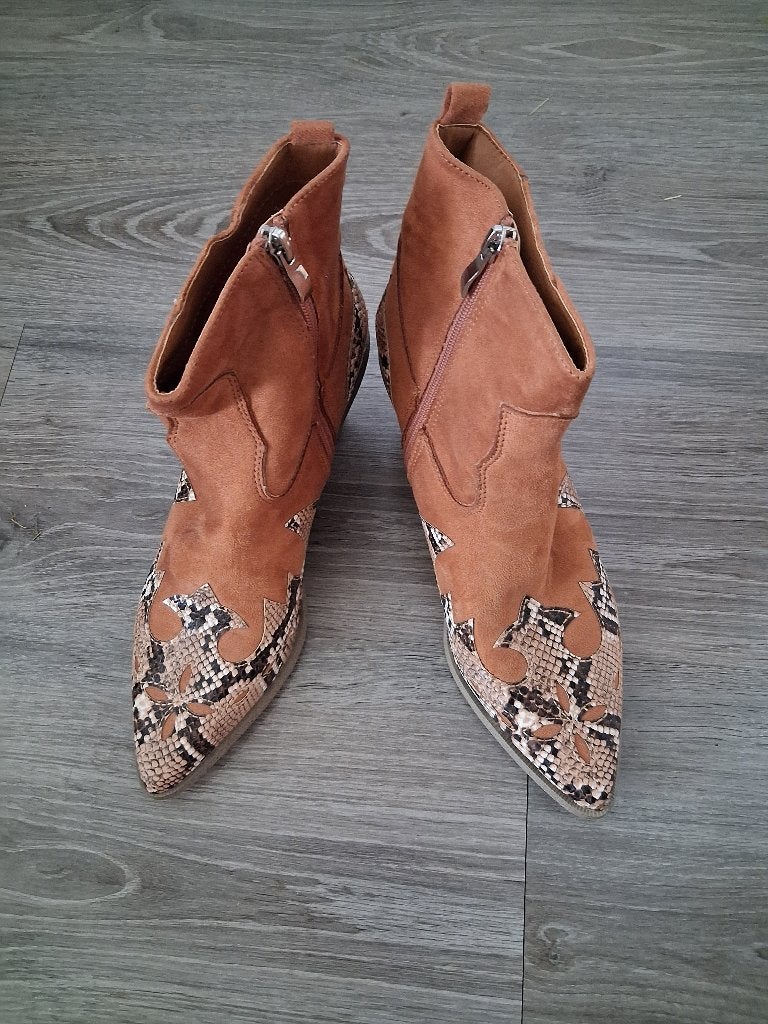 cowboy laarzen {enkel/laag}, Hoge laarzen, Zwart, Ophalen of Verzenden, Zo goed als nieuw