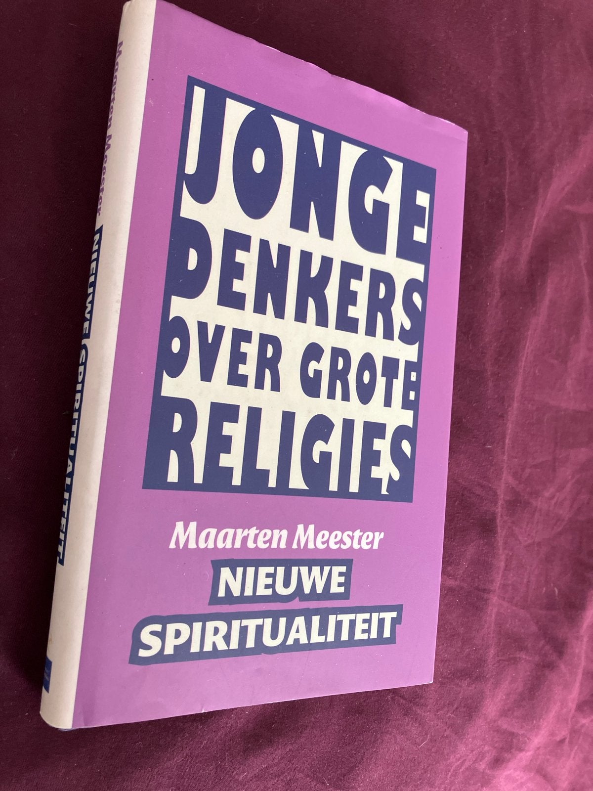 Jonge Denkers over Grote Religies - Nieuwe Spiritualiteit, Boeken, Ophalen of Verzenden, Nieuw, Spiritualiteit algemeen, Achtergrond en Informatie
