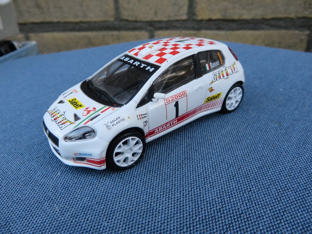 Motorama Fiat Grande Punto Abarth super 2000, Ophalen of Verzenden, Zo goed als nieuw, Auto, Overige merken