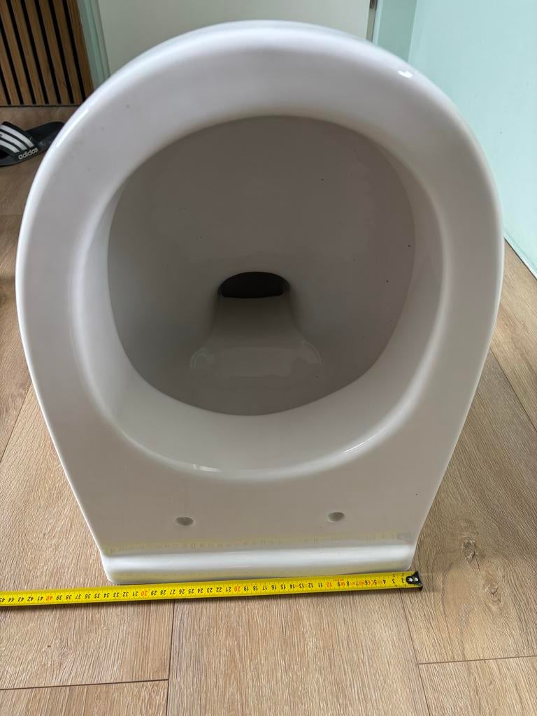 Sphinx hangend toilet met Villeroy & Boch wc bril, Ophalen, Nieuw, Toilet