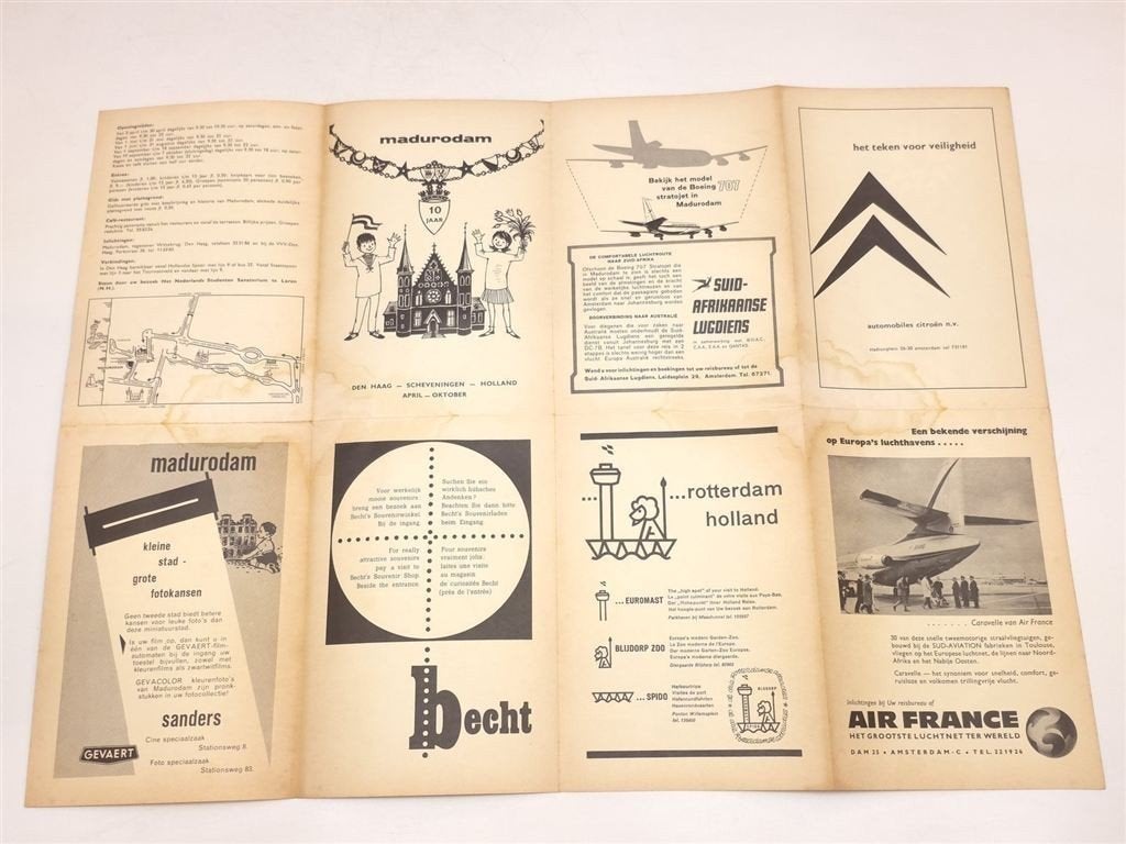 Madurodam 10 Jaar 1962 — Vintage Gids Met Uitvouwplattegrond, Boeken, Ophalen of Verzenden, Gelezen