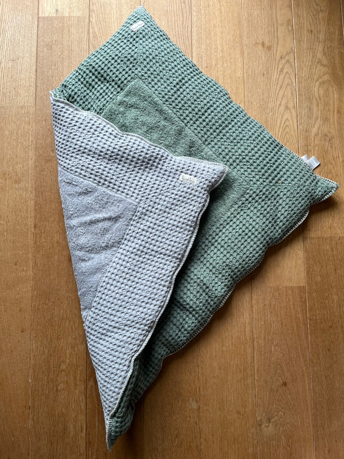 Koeka boxkleed wafel amsterdam (100x80 cm), Ophalen, Zo goed als nieuw, Boxkleed