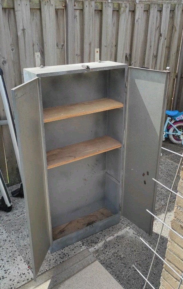 Stalen kast, Tuin en Terras, Ophalen, Metaal, Overige typen
