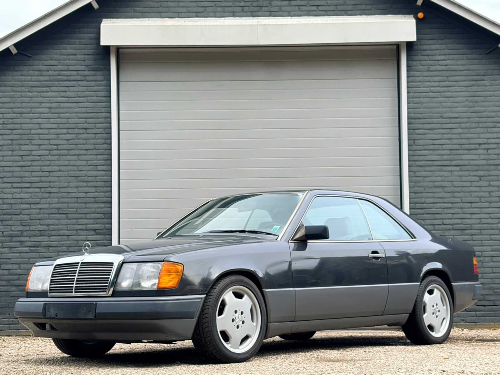 1989 Mercedes-Benz 200-500 AUTOMAAT - met kenteken (W124) 23, Auto's, Mercedes-Benz, Automaat, Gebruikt, Cabriolet, Bedrijf
