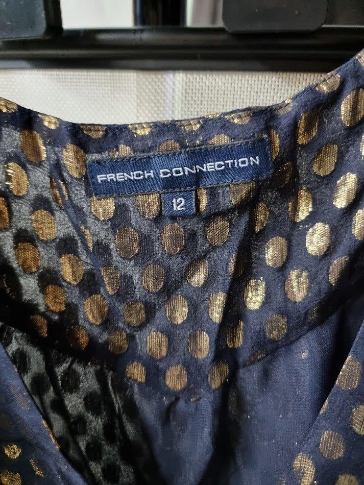 French connection  zijde top maat38, Kleding | Dames, Maat 38/40 (M), Blauw, Nieuw, Ophalen of Verzenden