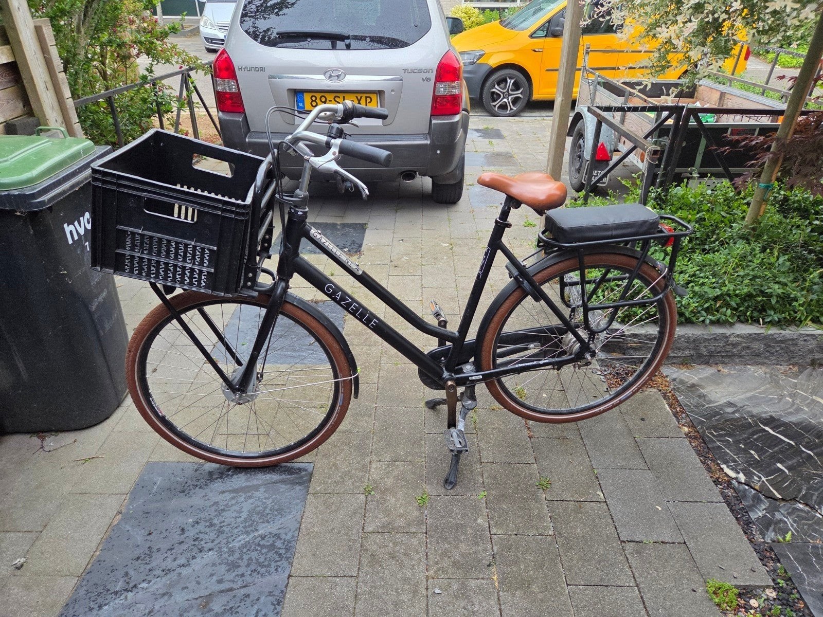 Gazelle Transportfiets met krat en achterdrager, Fietsen en Brommers, Ophalen, Gebruikt, Versnellingen, 56 cm of meer