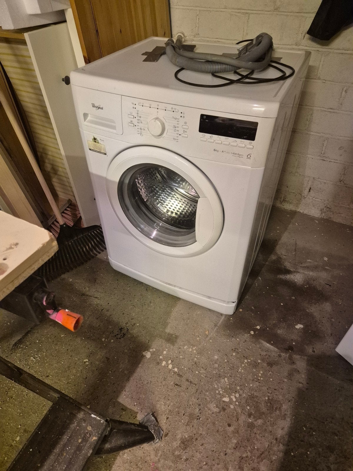whirlpool wasmachine, 6 tot 8 kg, Ophalen, 1200 tot 1600 toeren, 85 tot 90 cm