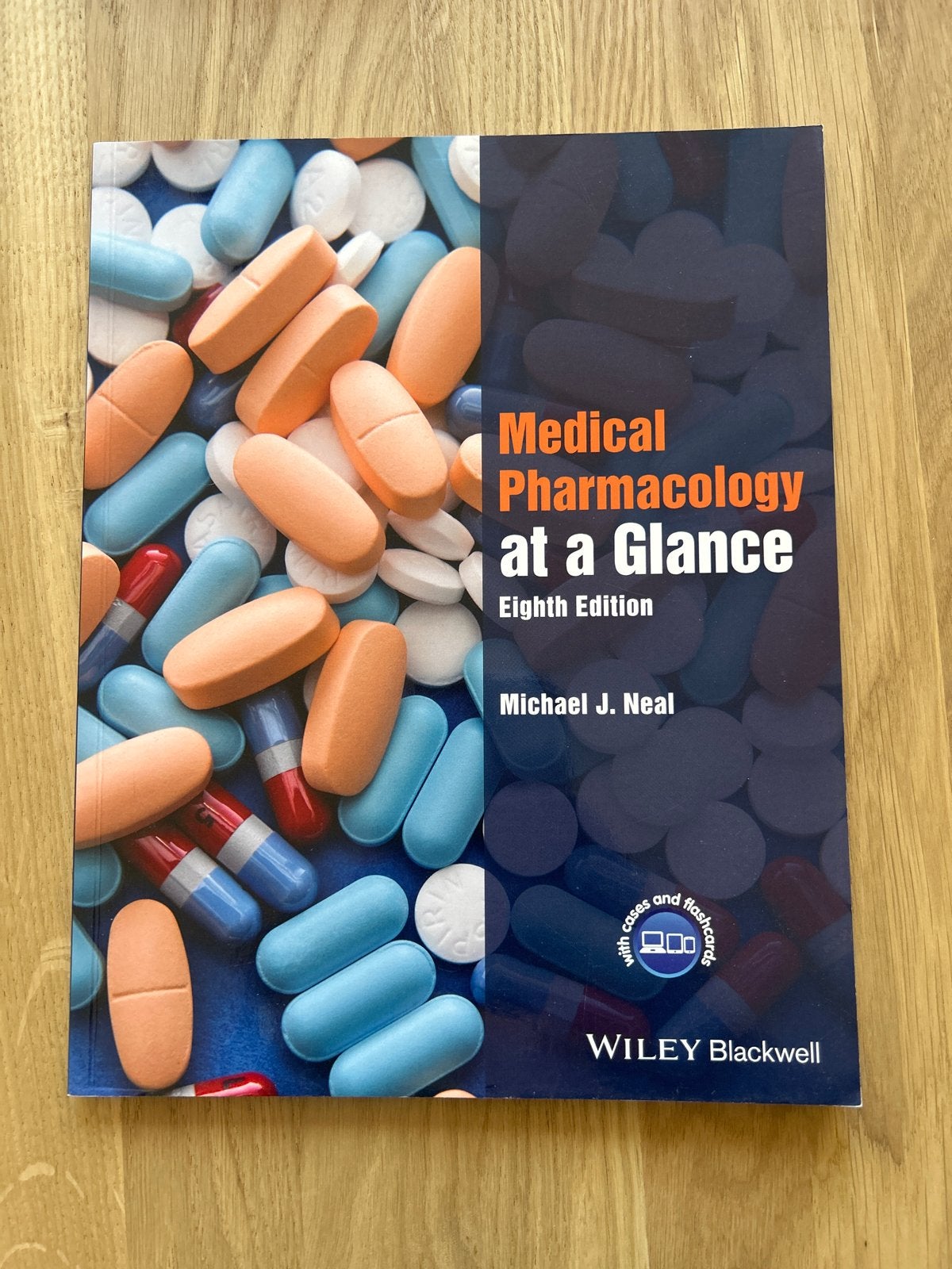 Medical Pharmacology at a Glance - Achtste Editie, Boeken, Studieboeken en Cursussen, Zo goed als nieuw, HBO, Beta, Ophalen of Verzenden