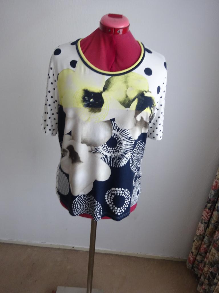 Frank Walder shirt mt 46, Kleding | Dames, Overige kleuren, Verzenden, Maat 46/48 (XL) of groter, Zo goed als nieuw